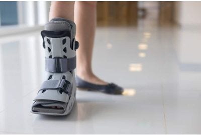 Tips For Selecting a Medical Walking Boot and Our List of Top Rated Boots